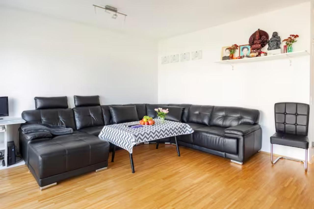 Privatzimmer Mit Balkon-Richtung Messe Hannover Dış mekan fotoğraf