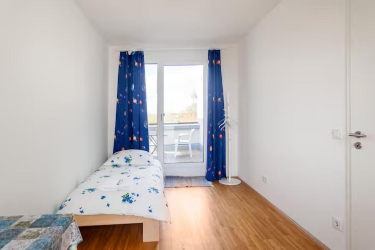 Privatzimmer Mit Balkon-Richtung Messe Hannover Dış mekan fotoğraf